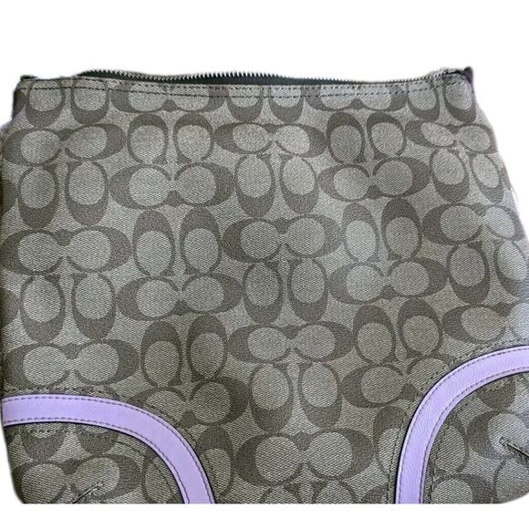Coach Peyton Signature Crossbody F18926 Khaki Lavender Canvas Bag - Picture 4 of 13
